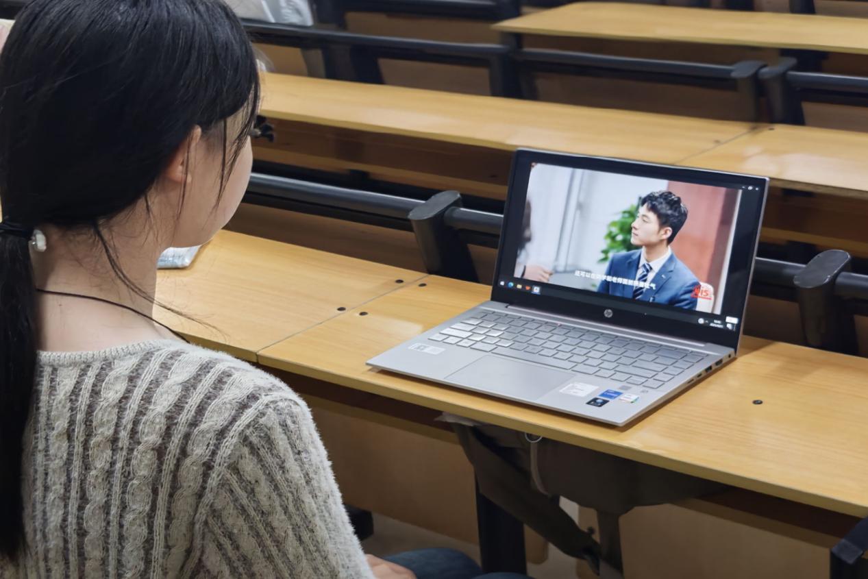 00757b331c1c72a85ebd5f218d533f2